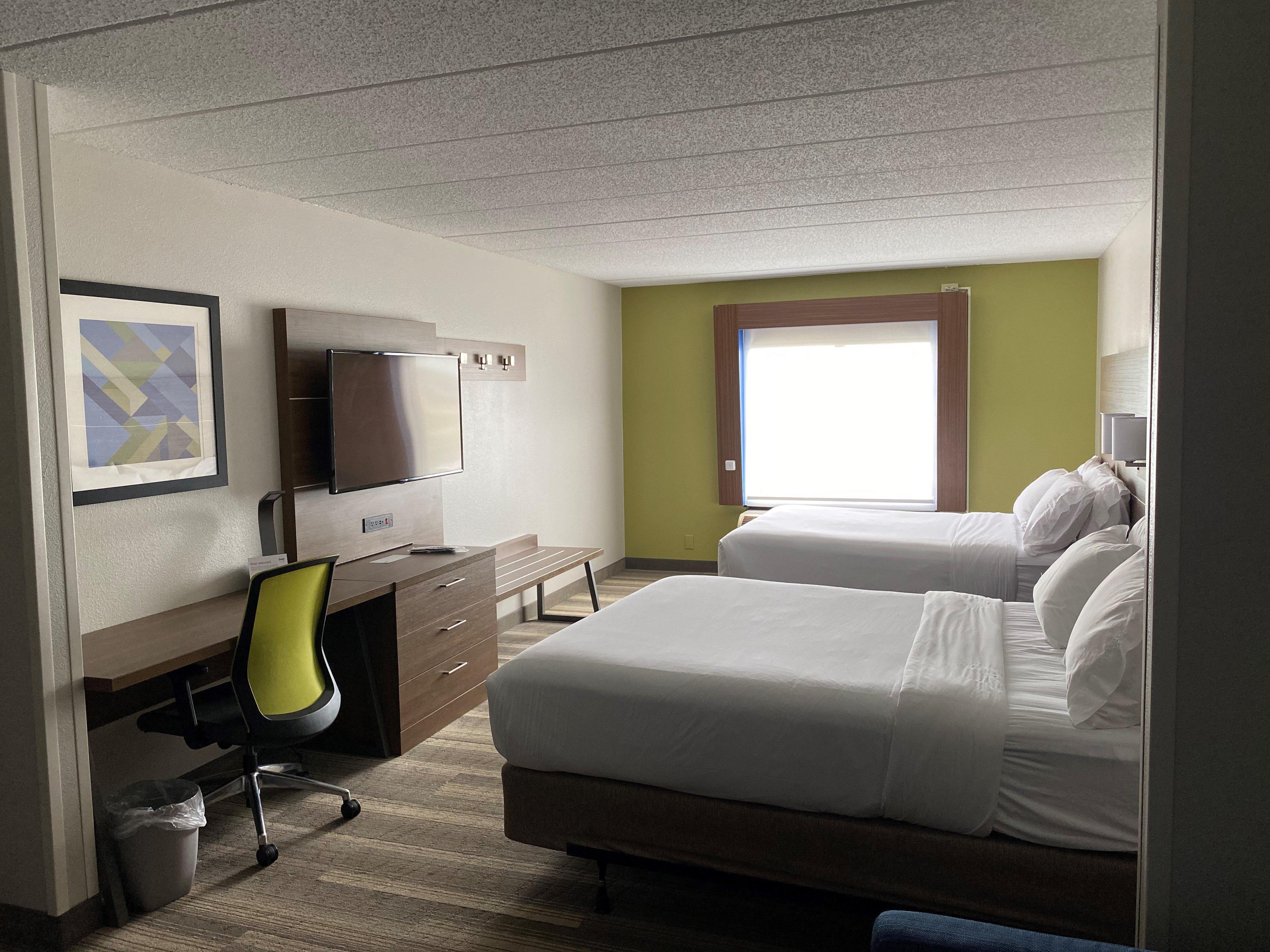 Holiday Inn Express Hotel & Suites Fort Wayne By Ihg Ellisville Bagian luar foto