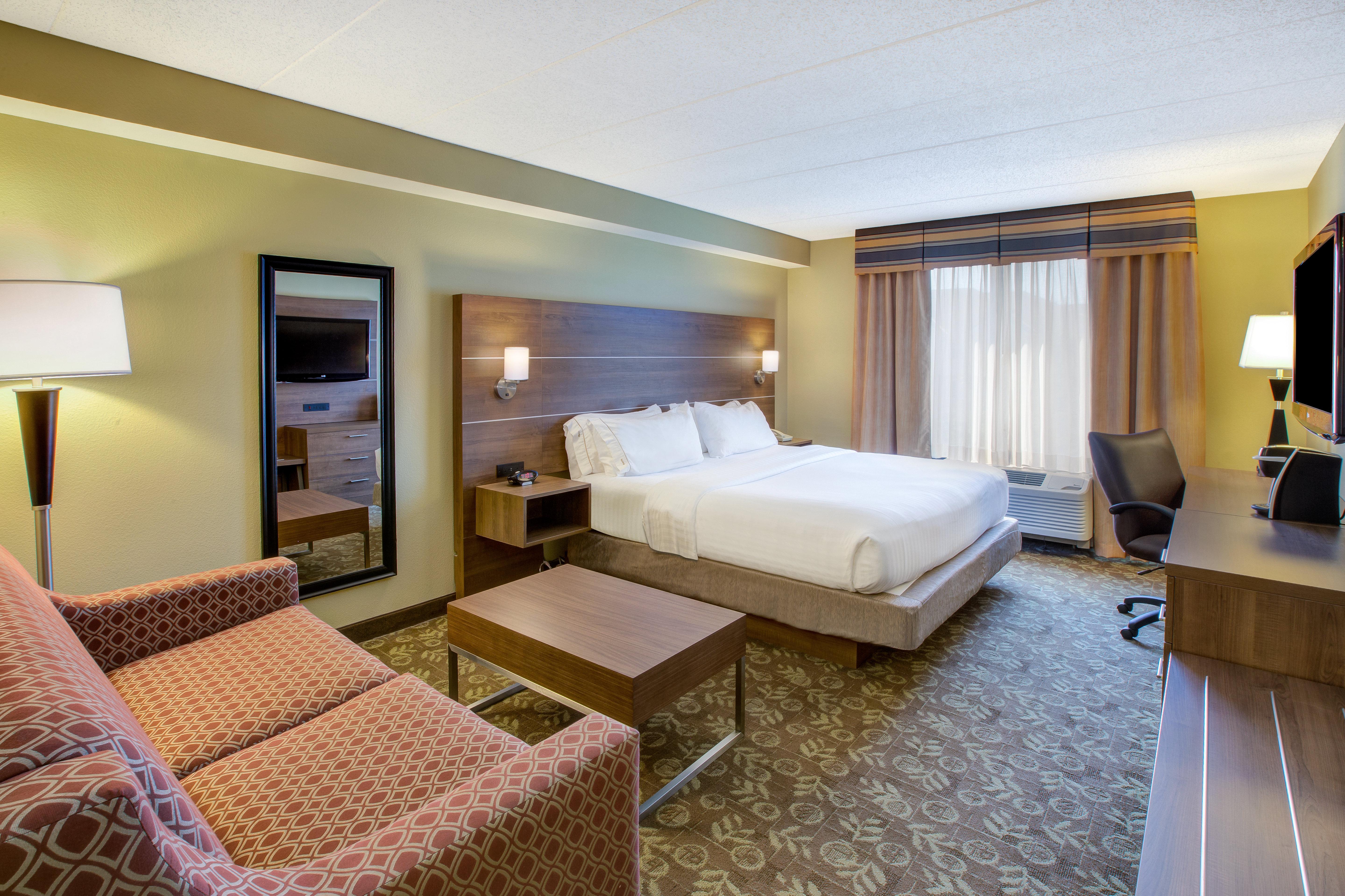 Holiday Inn Express Hotel & Suites Fort Wayne By Ihg Ellisville Bagian luar foto