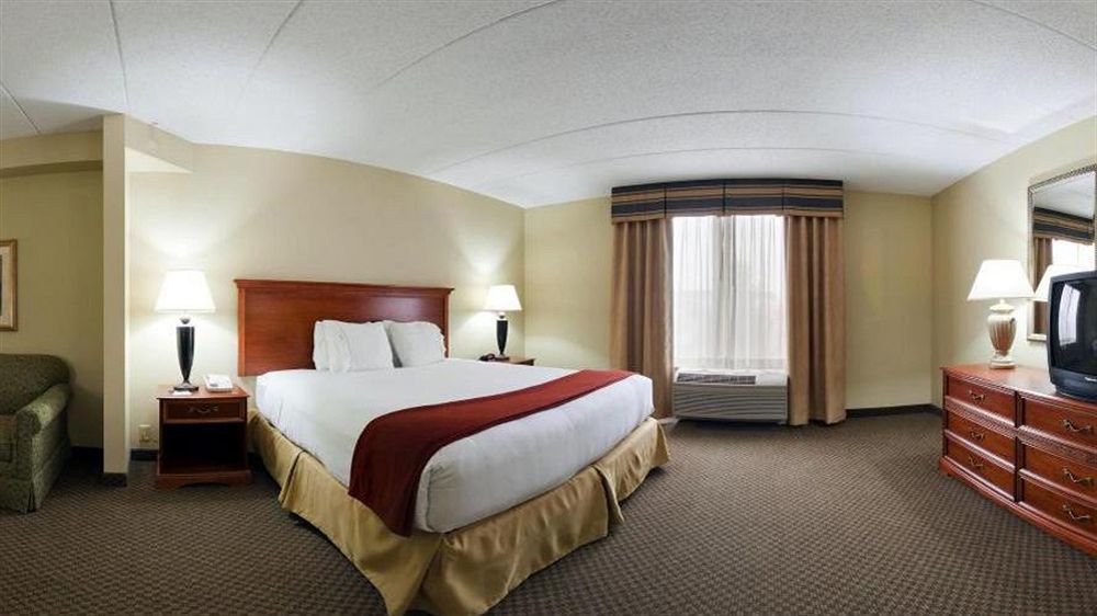 Holiday Inn Express Hotel & Suites Fort Wayne By Ihg Ellisville Bagian luar foto